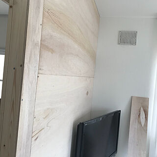 壁/天井/壁DIY/DIY/2×4材/1×4材...などのインテリア実例 - 2018-05-04 14:50:54