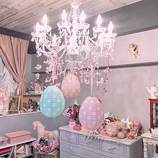 シャンデリア ゆめかわいいのおすすめ商品とおしゃれな実例