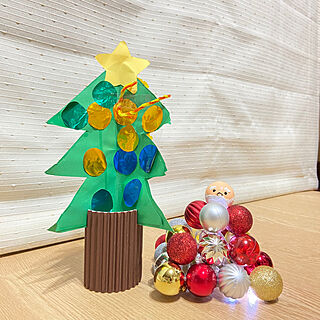 棚/クリスマスツリー/幼稚園の作品/ハンドメイド/ダイソー...などのインテリア実例 - 2023-12-20 13:48:20