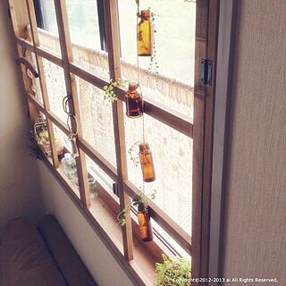 リビング/DIY/手作り窓枠/リメイク瓶/室内グリーン...などのインテリア実例 - 2013-06-01 10:28:32