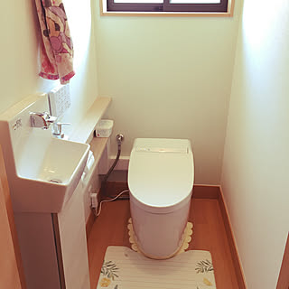 ニトリのトイレマット/タンクレストイレ/TOTO/ネオレスト/手洗い器...などのインテリア実例 - 2020-04-29 11:36:54