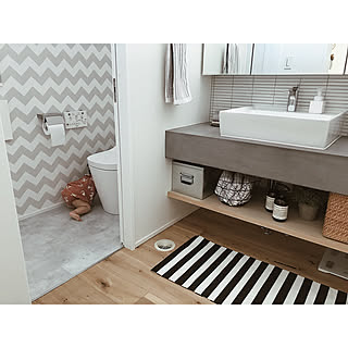 洗面所 アクセントクロスのおしゃれなインテリアコーディネート レイアウトの実例 Roomclip ルームクリップ