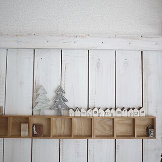 壁/天井/DIY板壁/いただきものいっぱい写ってます♡/seria/クリスマス...などのインテリア実例 - 2014-12-07 10:49:17