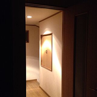 ベッド周り/照明/おやすみ/収納扉/廊下のインテリア実例 - 2013-05-20 09:52:05