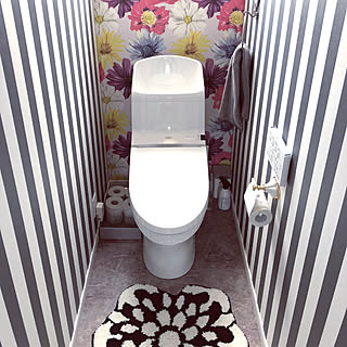 派手な壁紙のインテリア実例 Roomclip ルームクリップ