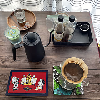 ペーパーナプキン／marimekko/コーヒータイム！/しゃれとんしゃあ会/ムーミン×メリーチョコレート/机...などのインテリア実例 - 2020-02-19 15:13:58