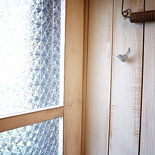 リビング/サビ鳥/kokkomachaちゃん/DIY窓枠/DIY板壁のインテリア実例 - 2014-05-10 09:55:47