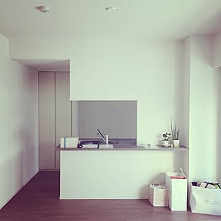 部屋全体/本日引越し。/これから部屋づくり。のインテリア実例 - 2015-03-26 23:13:57