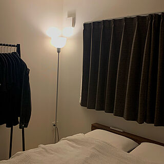 寝室/ベッド周り/ベッドルーム/ブラウン×ブラック/IKEA 照明...などのインテリア実例 - 2022-10-06 01:29:15