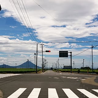 赤信号は止まります。/インテリアと関係なくてごめんなさい/薩摩富士/そら/車内のインテリア実例 - 2014-08-08 05:28:01