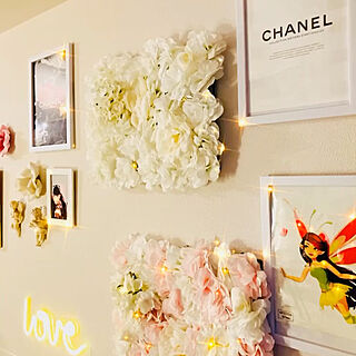 リビング/アンティーク家具/CHANEL/#花のある暮らし/#犬とのくらし...などのインテリア実例 - 2023-10-28 20:50:06