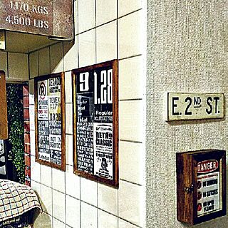 キッチン/アメリカン/スイッチカバーリメイク/Makoto workplaceさん/Antique street signのインテリア実例 - 2015-10-25 17:15:26
