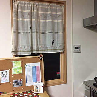 キッチン/びっくりカーテン/セリアのインテリア実例 - 2017-07-23 20:30:06