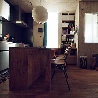 キッチン/オリジナルダイニングテーブル/オークフロア天板/プライウッド/壁を白塗り...などのインテリア実例 - 2014-05-07 02:05:03