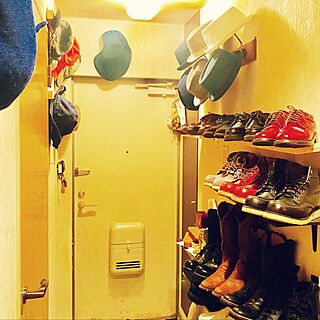 玄関/入り口/#靴#帽子#手作り棚#玄関/一人暮らし/DIYのインテリア実例 - 2017-05-11 07:52:36