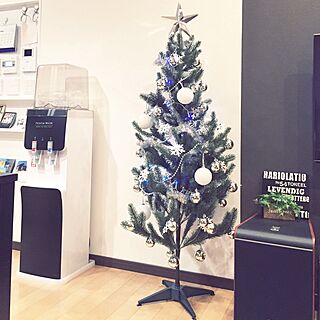 リビング/クリスマス/ホワイト&シルバー/IKEA/クリスマスツリー...などのインテリア実例 - 2016-11-12 23:54:24