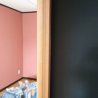 ベッド周り/ジョリパット/黒板塗装の壁のインテリア実例 - 2018-10-15 00:14:13