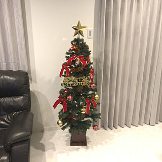 白い床/フェイクグリーン/ホワイトインテリア/リビング/クリスマスツリー150cm...などのインテリア実例 - 2019-11-19 18:56:40