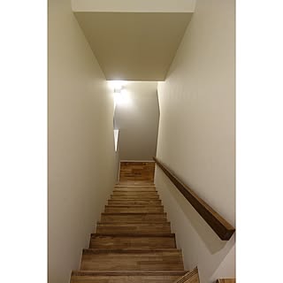階段/照明/無垢の床/無垢材/シンプル...などのインテリア実例 - 2017-05-08 22:05:11