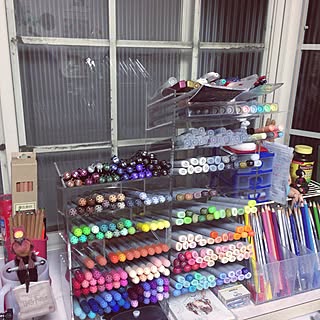 机 色鉛筆のおしゃれなアレンジ 飾り方のインテリア実例 Roomclip ルームクリップ