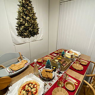 机/クリスマスパーティー/テーブルコーディネート/クリスマスのインテリア実例 - 2023-12-27 09:14:06