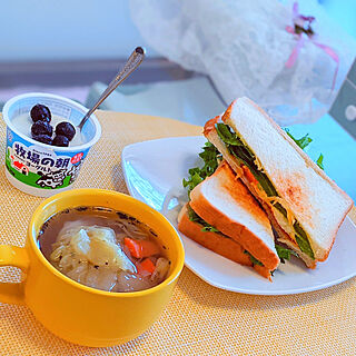 キッチン/ありがとう❤/野菜スープ♡/サンドイッチ♡/ヨーグルト♡のインテリア実例 - 2021-02-18 16:50:09