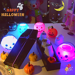 ベッド周り/ハロウィンディスプレイ/かぼちゃにLEDキャンドル✨/棺桶DIY♥/ミニオンミイラ♥増えたー✨...などのインテリア実例 - 2018-10-26 22:56:55