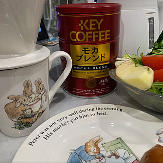 ピーターラビットのお皿/朝ごはん/コーヒーのある暮らし/ピーターラビット大好き♥/キッチンのインテリア実例 - 2022-01-28 07:51:30