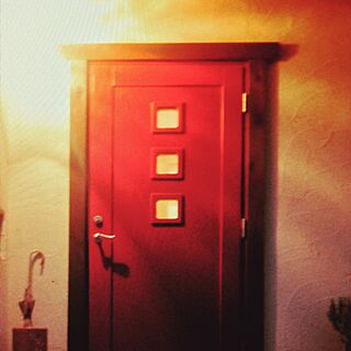 玄関/入り口/スウェーデン木製断熱玄関ドア/北欧/照明/ナチュラルカントリーのインテリア実例 - 2015-03-19 19:14:35