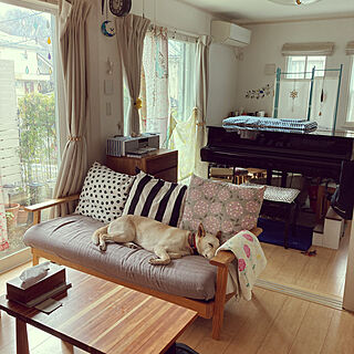 【木製ミニチュア家具】アンティーク調　グランドピアノ・リビング・ダイニングセット