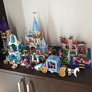 レゴ ディズニープリンセスのおしゃれなアレンジ 飾り方のインテリア実例 Roomclip ルームクリップ レゴ ディズニープリンセスのおしゃれなアレンジ 飾り方のインテリア実例 Roomclip ルームクリップ