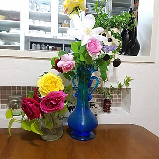 部屋全体/いいね！ありがとうございます♪/薔薇/クレマチス/切り花...などのインテリア実例 - 2017-05-25 22:27:17