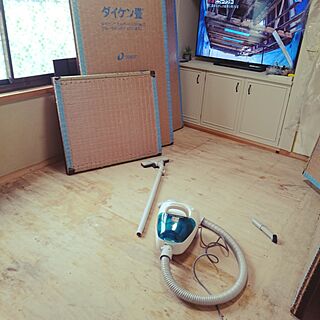 部屋全体/テレビボードをDIY/漆喰壁DIY/小さいお家/床の間にテレビボード...などのインテリア実例 - 2016-02-20 14:16:52