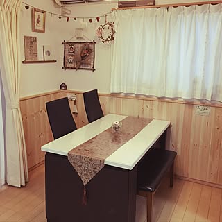 机/建て売りだけど…可愛くしたい(^^;/腰壁DIY/子供と暮らす/ダイソー...などのインテリア実例 - 2017-02-09 16:19:34