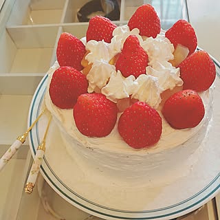 キッチン/母の日のプレゼント♡/いちごケーキ/主夫の時間/手作りケーキ♡...などのインテリア実例 - 2017-05-17 20:33:33