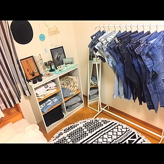 部屋全体/雑貨屋さん風/デニム収納/デニム/100均...などのインテリア実例 - 2017-06-21 12:45:16