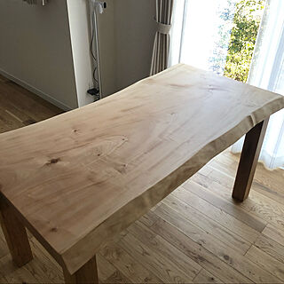 とちの木/一枚板テーブル/机のインテリア実例 - 2021-03-18 19:43:14