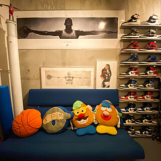 airjordan/ソファ/kaws/スニーカー/アートのある部屋...などのインテリア実例 - 2020-03-22 22:15:02