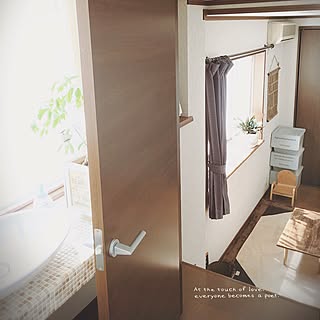 バス/トイレ/2階/２階の洗面所/タイルの在る暮らしのインテリア実例 - 2016-05-01 10:03:21
