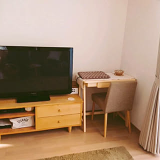 モモナチュラル パソコンデスクのおすすめ商品とおしゃれな実例