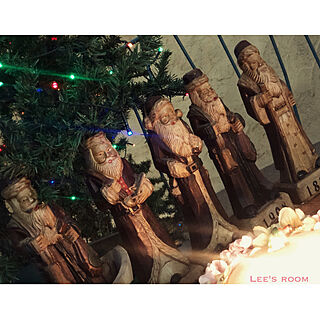 木彫りサンタ/木彫りの人形/アンティークサンタ/クリスマス/ホームリゾート...などのインテリア実例 - 2022-12-27 23:29:23