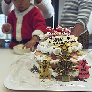 クリスマス/サンタさん/クリスマスケーキ/手作りケーキ/子どもたちがデコレーション...などのインテリア実例 - 2020-12-18 15:37:44