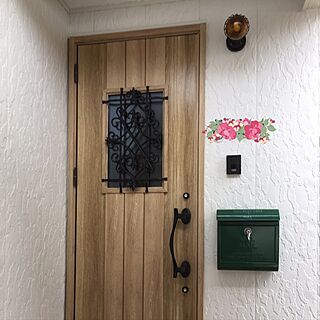 玄関/入り口/緑ポスト/リクシルの玄関ドアのインテリア実例 - 2017-05-15 20:22:41