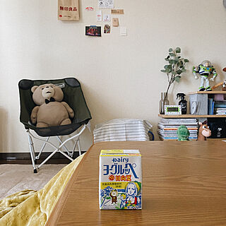一人暮らし/IKEA/おもちゃ/こたつ布団/雑貨...などのインテリア実例 - 2022-04-03 21:38:54