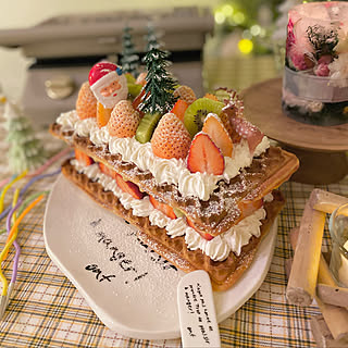 手作りクリスマスケーキ/クリスマスケーキ/ワッフルケーキ/RoomClipショッピング/コメントお気遣いなく♡...などのインテリア実例 - 2021-12-25 18:02:48