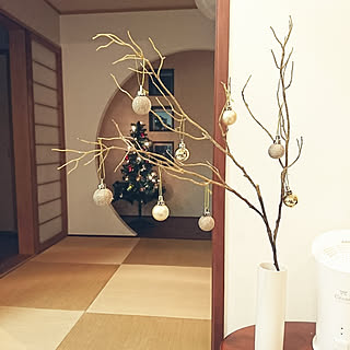 部屋全体/クリスマス/クリスマスツリー/枝ツリー/狭小住宅...などのインテリア実例 - 2017-11-29 23:25:35