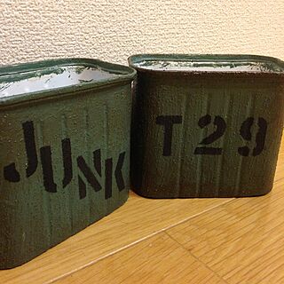 リビング/ZARAZARAペンキ/リメ缶/勝手にフォローさせてもらってﾏｽ…/イイね‼︎ありがとうございます♡...などのインテリア実例 - 2016-08-08 08:04:59