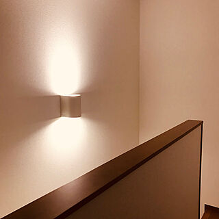 白い壁×ダークブラウンの床/シンプル/LED照明/LEDライト/壁/天井のインテリア実例 - 2020-02-21 08:45:57