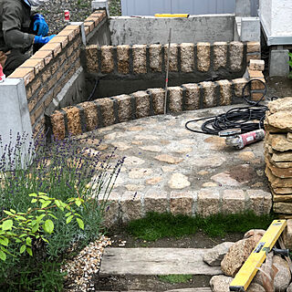 庭DIY/ライトアップ/小屋DIY /自然の石の小径/アンティーク...などのインテリア実例 - 2020-07-04 17:26:09