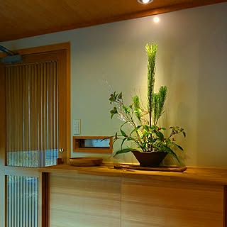 お正月 生け花のおしゃれなアレンジ 飾り方のインテリア実例 Roomclip ルームクリップ